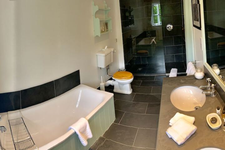 Clean Restrooms