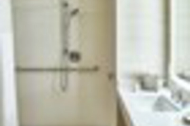 Room 92 of 285