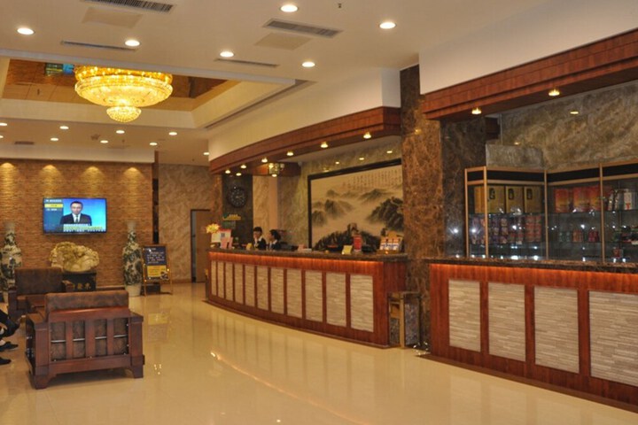 Hotel Interior 3 of 28