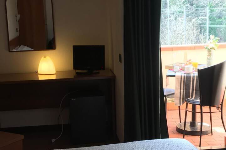 Room 14 of 43