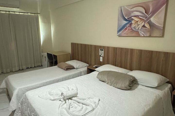 Room 36 of 90