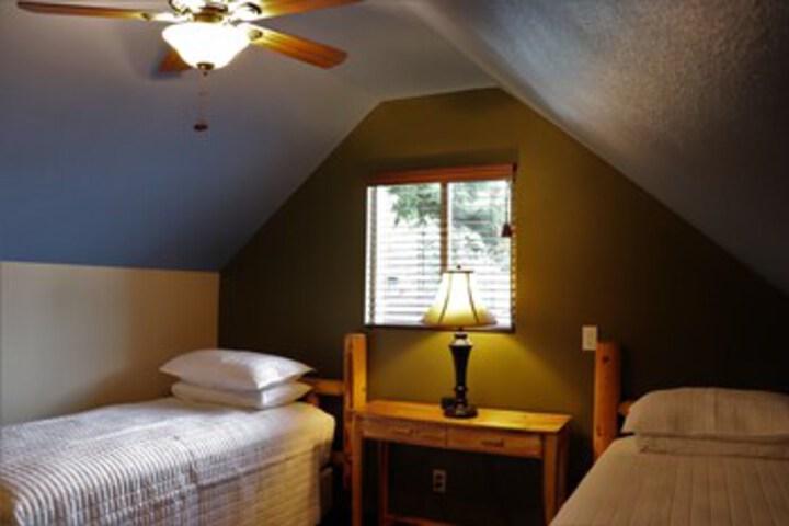 Room 25 of 504