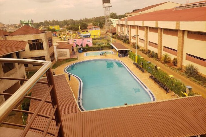 Pool 13 of 38