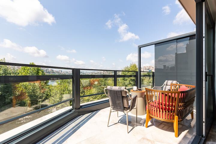 Terrace/Patio 177 of 194
