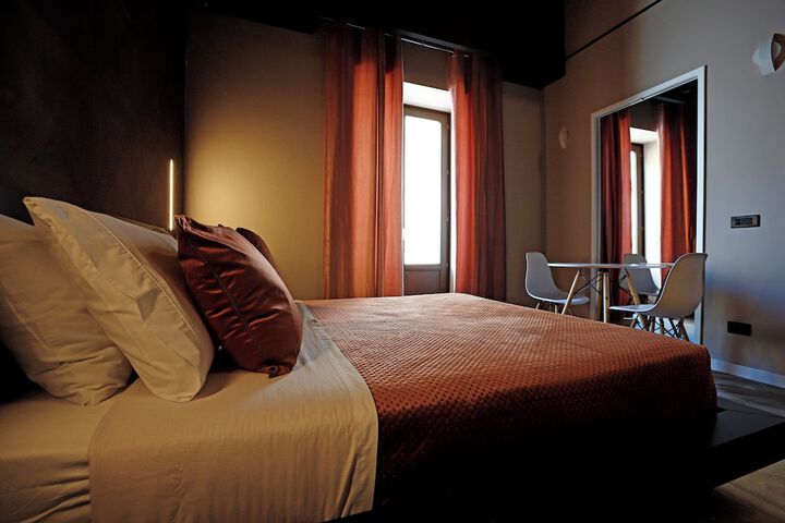 Room 16 of 183