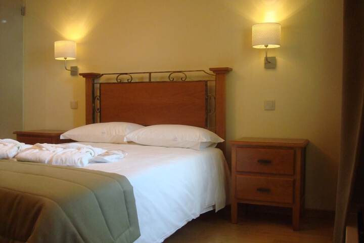 Room 6 of 78