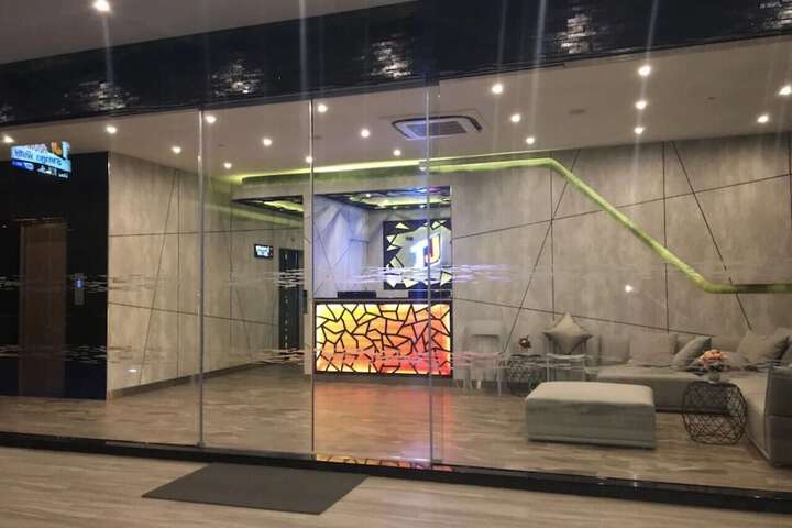 Hotel 2 of 52