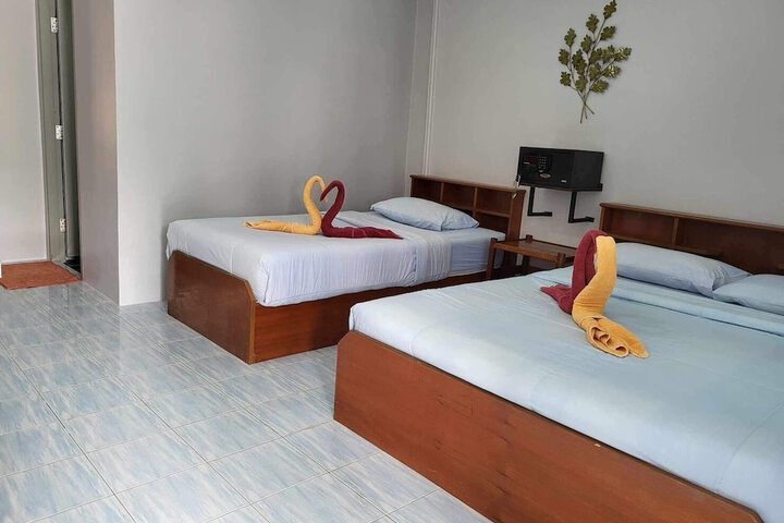 Room 40 of 128