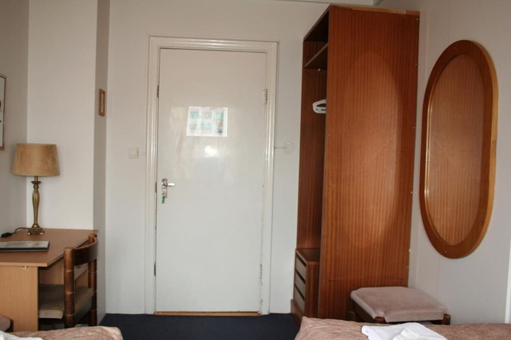 Suite Room