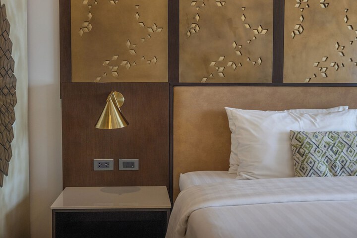 Room 26 of 113