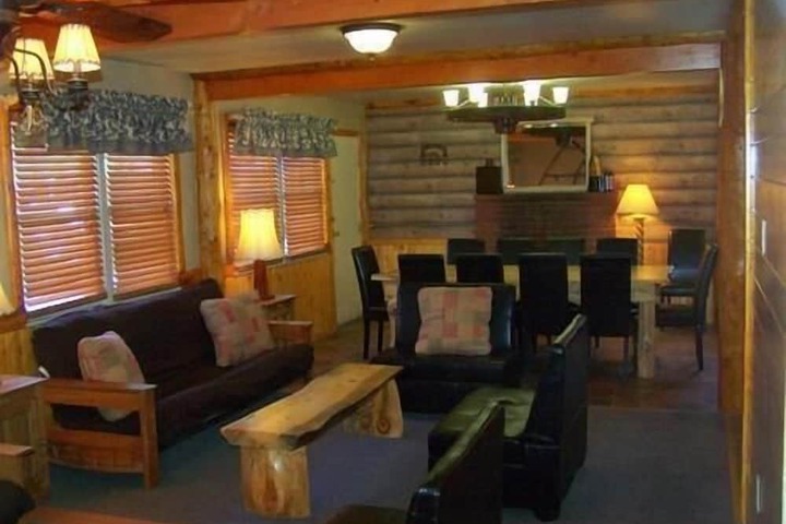 Room 45 of 462
