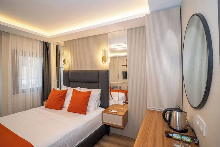 Room 40 of 60