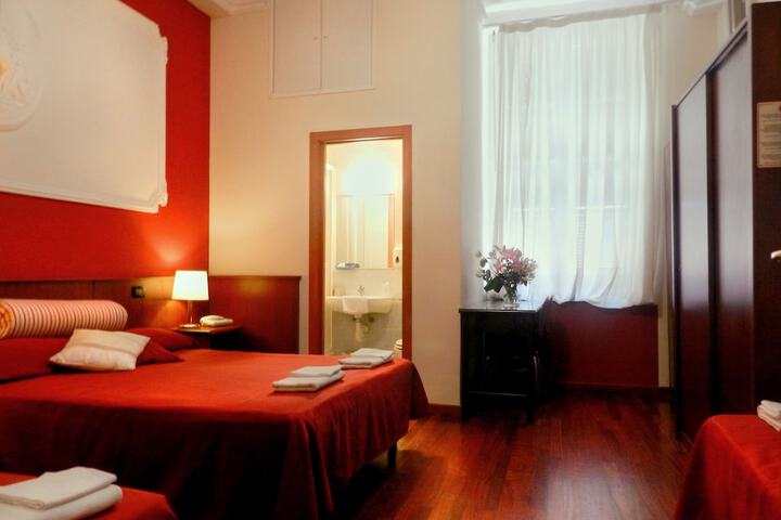 Room 2 of 54