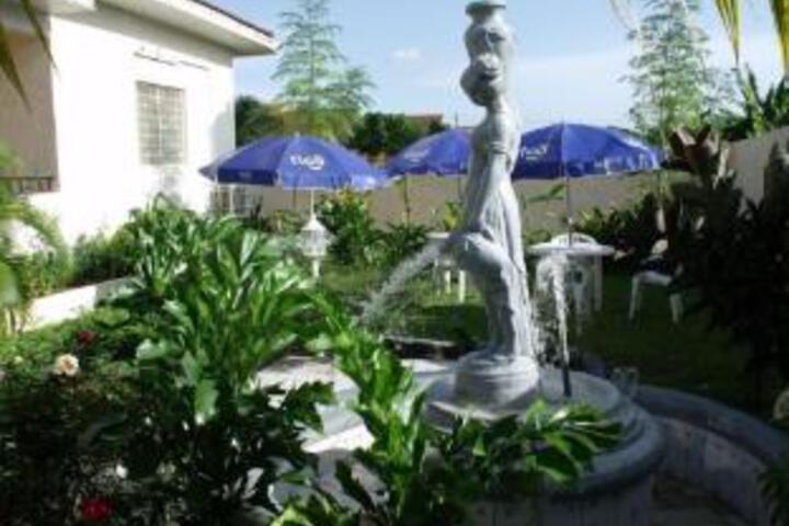 Acacia Lodge North Legon