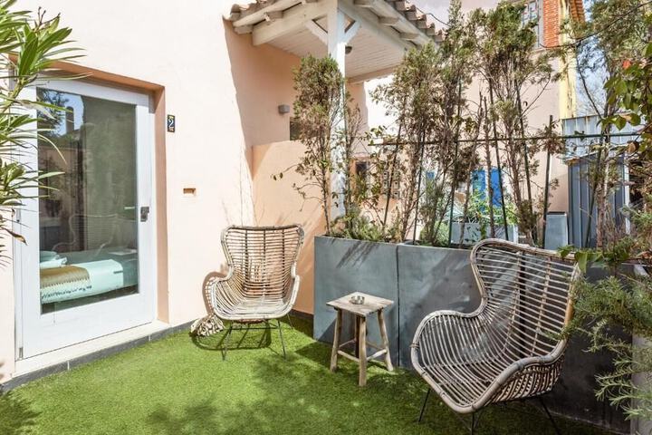 Terrace/Patio 8 of 9