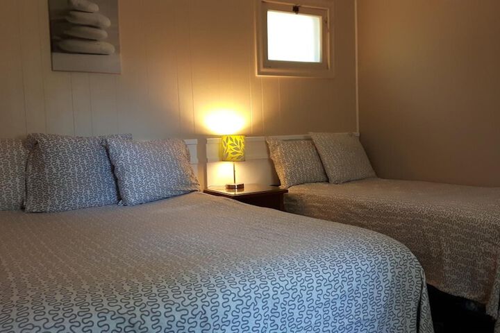 Room 5 of 38