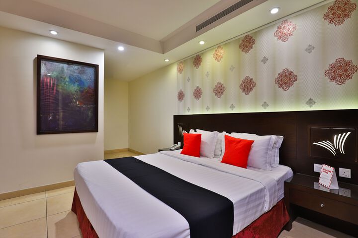 Room 16 of 24
