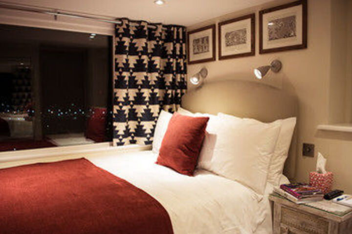 Room 49 of 89
