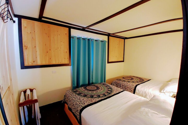Room 6 of 57