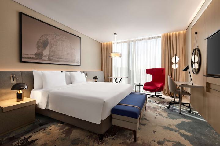 Room 32 of 260