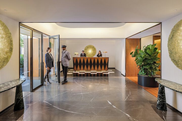 Concierge desk