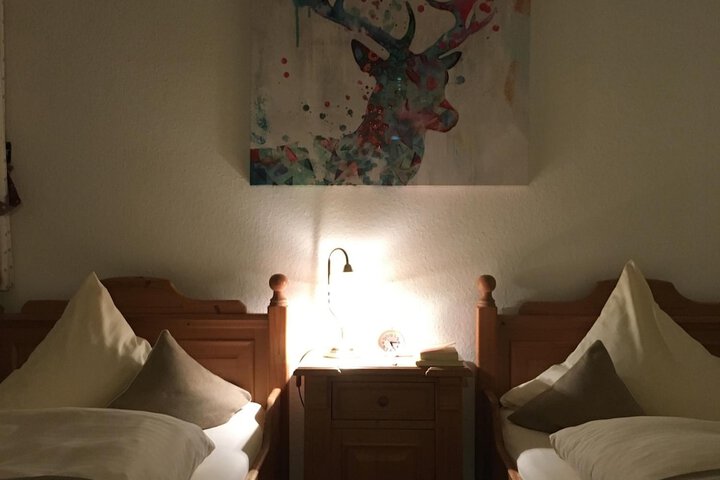 Room 10 of 41