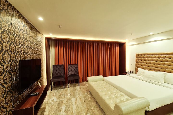 Room 5 of 58