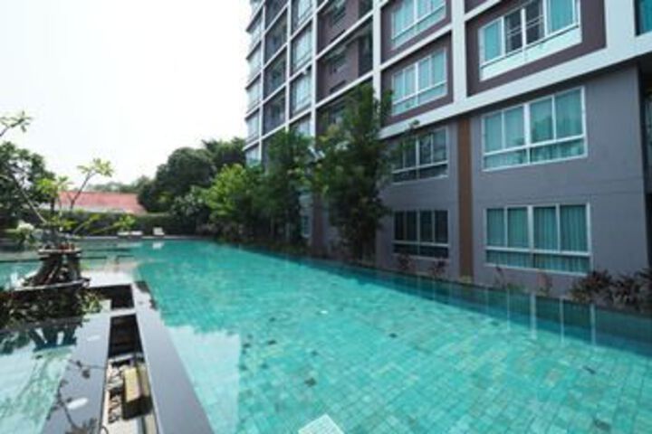 Pool 22 of 32
