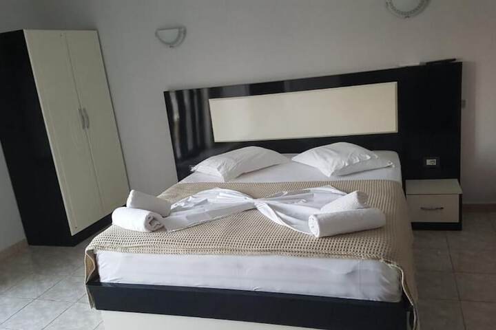 Room 15 of 59