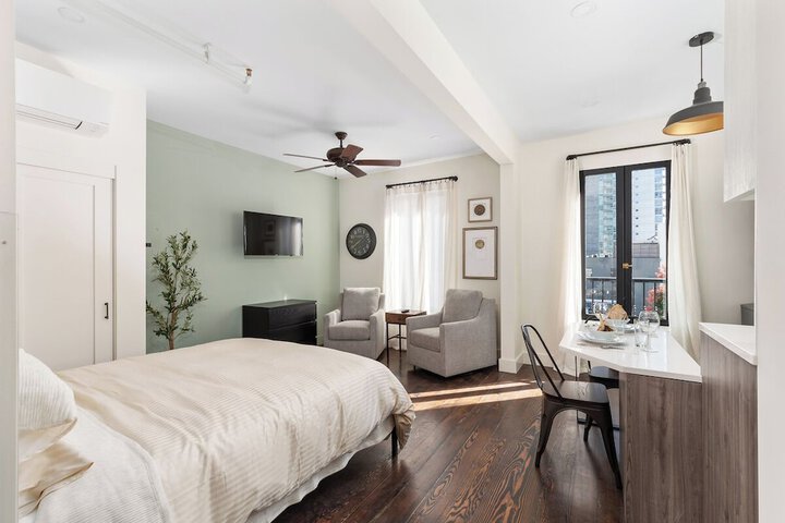 Room 60 of 191