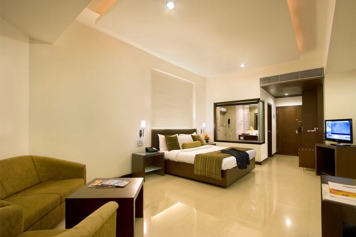 Room 10 of 55