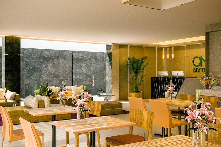 Entrance & Lobby