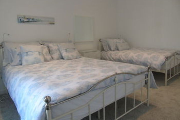 Room 16 of 31