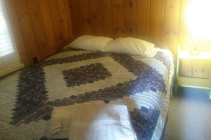 Room 9 of 14