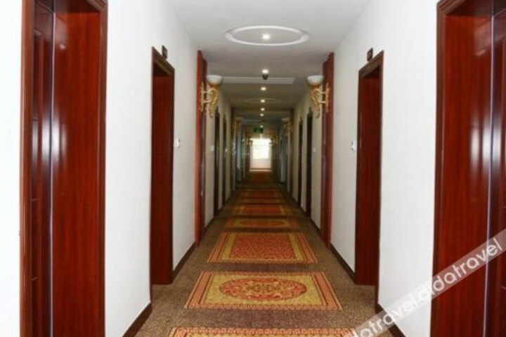General 8 of 15