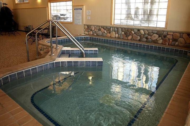 Spa 8 of 16