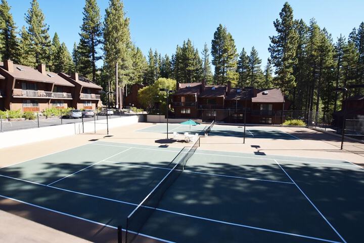 Tennis court