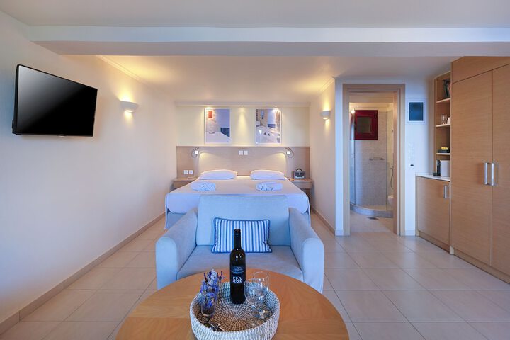 Room 45 of 131