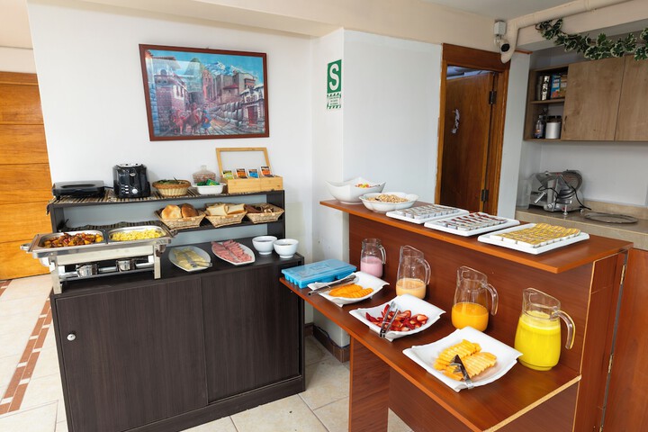 Breakfast/Coffee Service 29 of 30