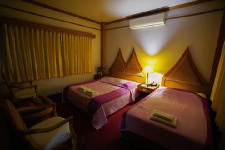 Room 16 of 49