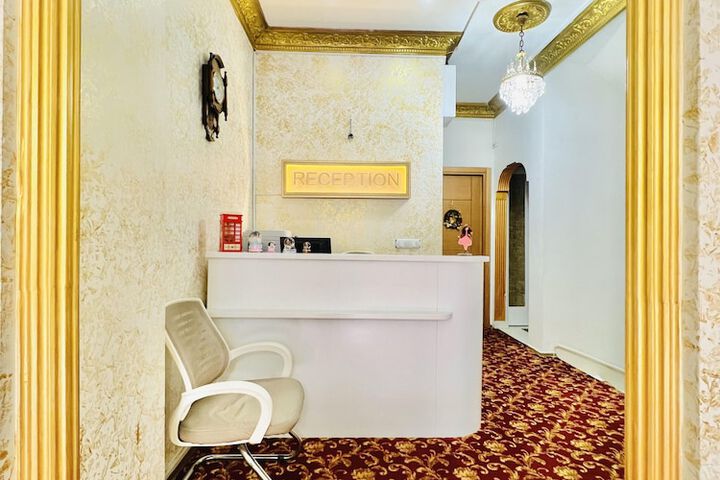 Hotel Interior 4 of 80