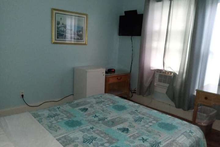 Room 26 of 39