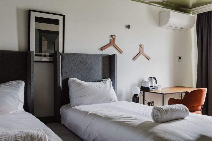Room 46 of 135