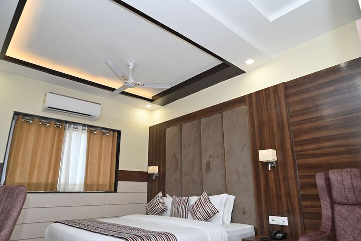 Room 30 of 123