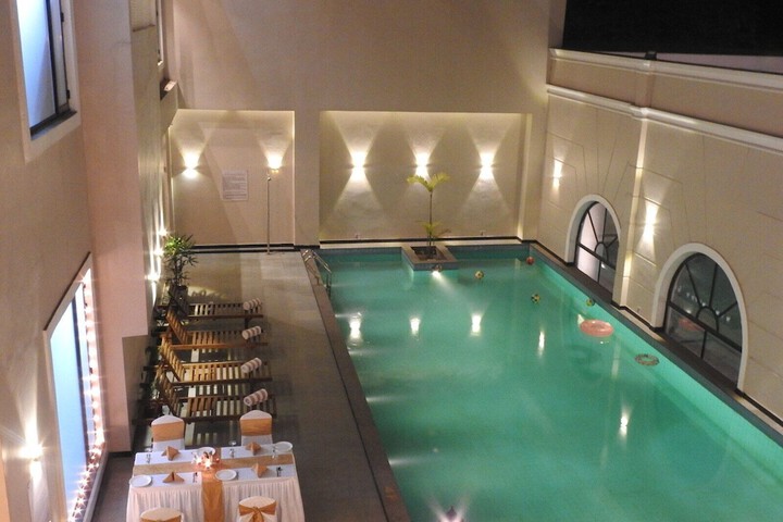 Pool 34 of 63