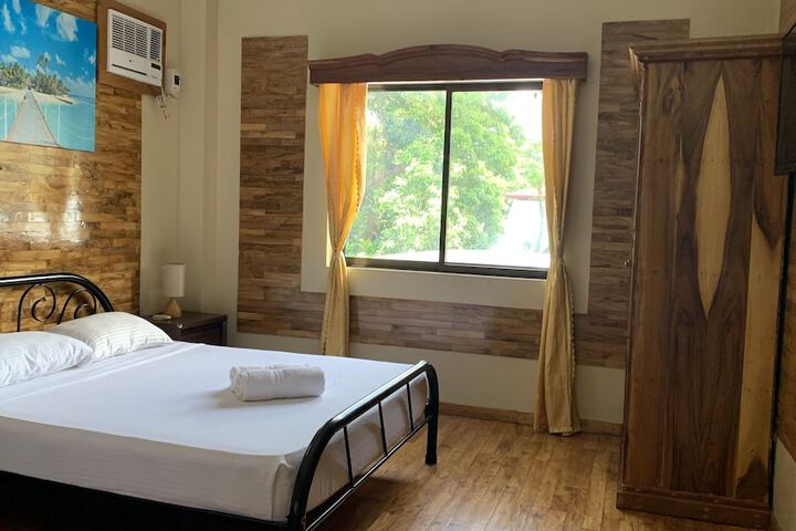 Room 21 of 47
