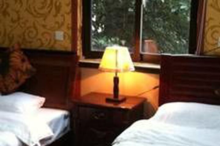 Room 45 of 71