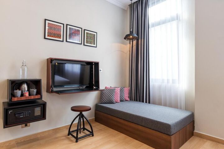 Room 26 of 54