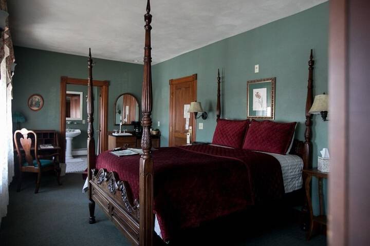 Room 6 of 29