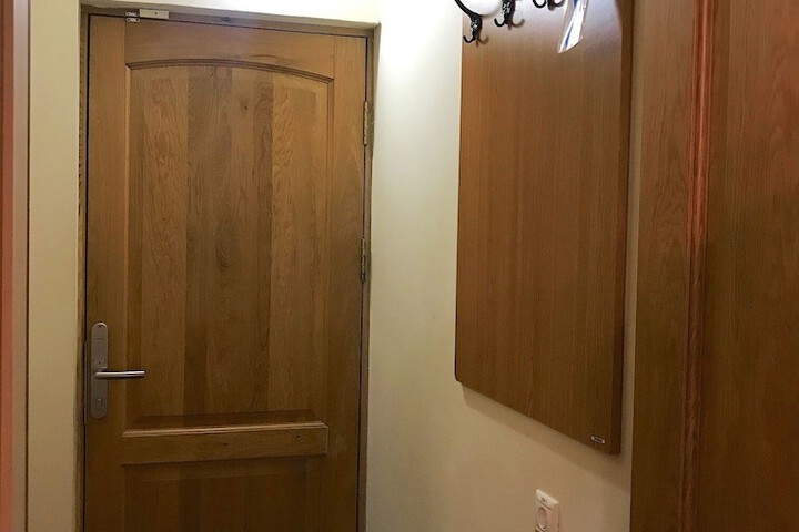 Room 3 of 42